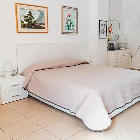 Eletti - A Due Passi Dai Sassi E Dal Centro Citta Holiday home *
